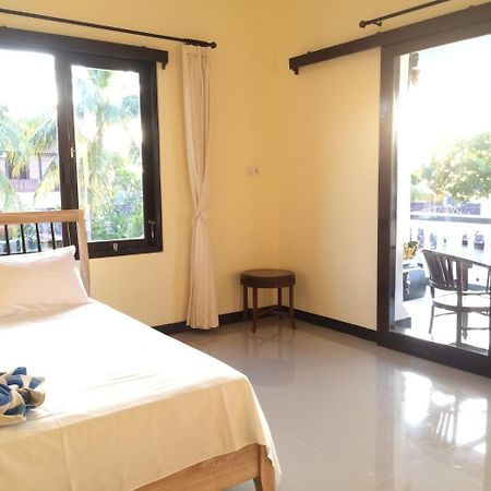 Mandhara Chico Bungalow Lovina Exterior foto