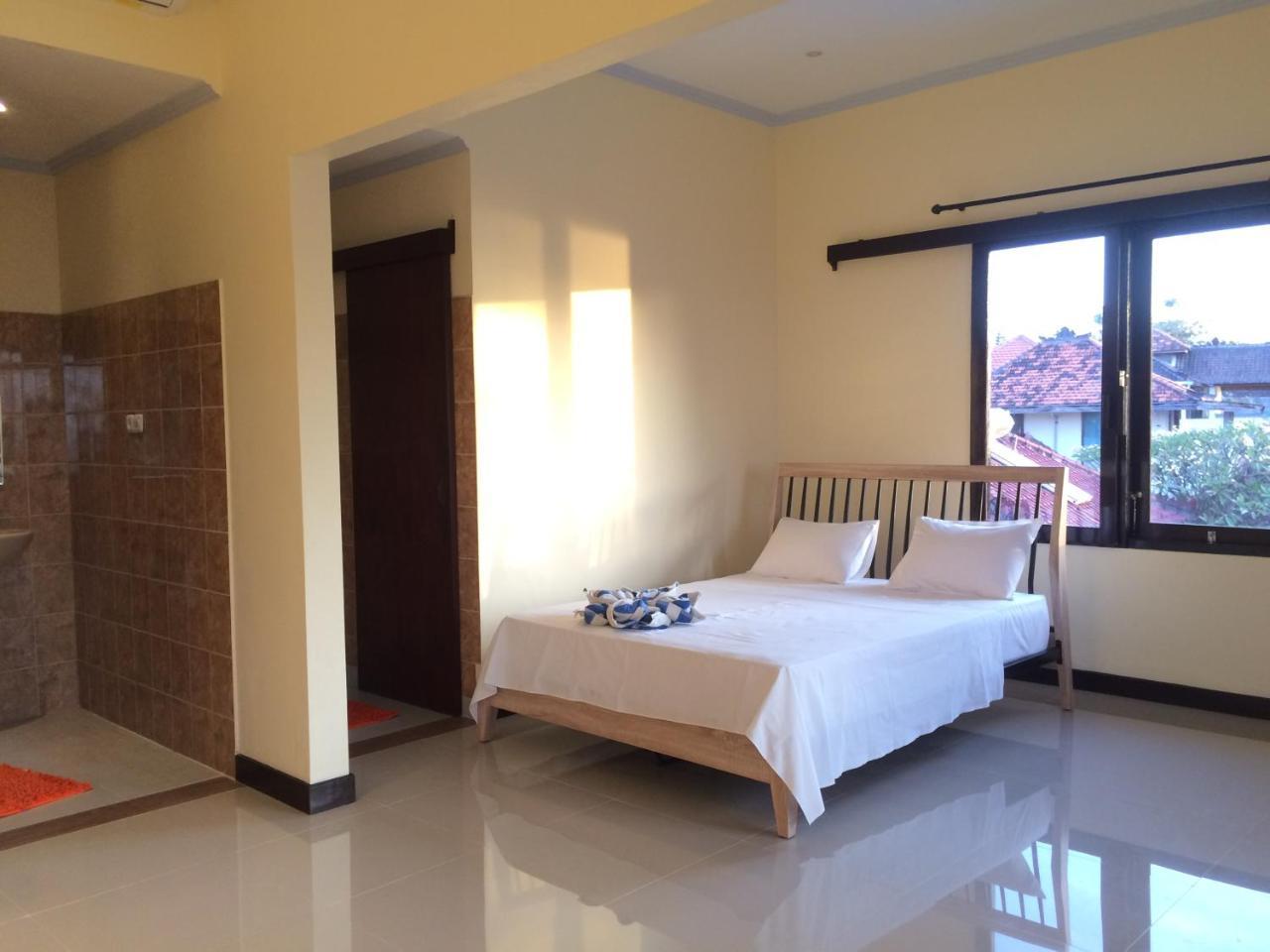 Mandhara Chico Bungalow Lovina Exterior foto